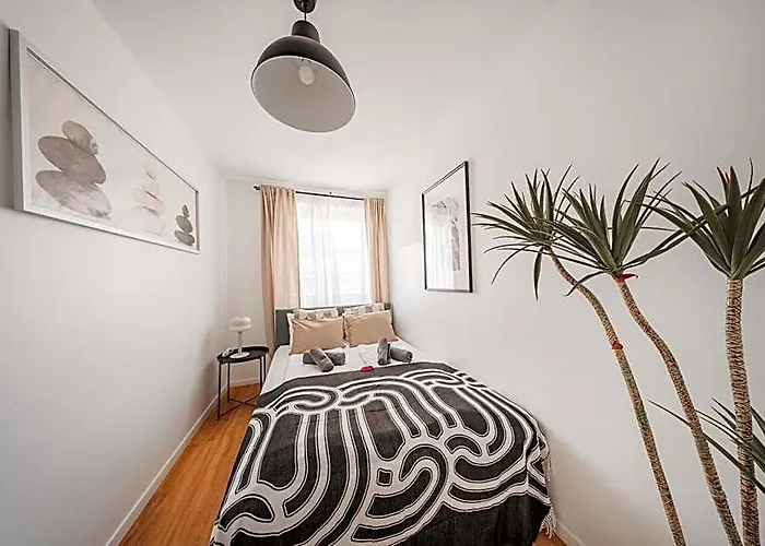 Lofts Ξενοδοχείο *