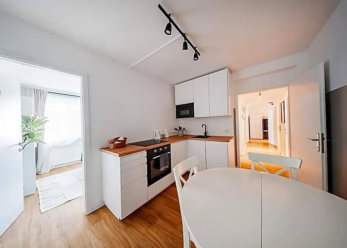 Lofts Ξενοδοχείο *